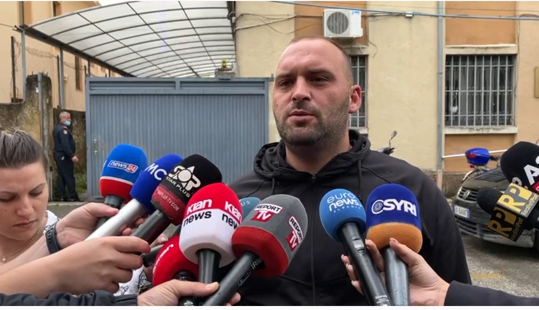 VIDEO/ Flet vëllai i Edison Arazit: Vëllai im nuk ka lidhje me vrasjen e  Endri Mustafës... - Realiteti Post