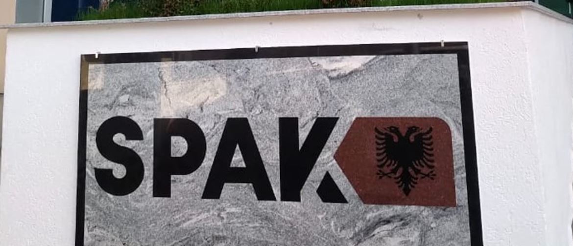 EMRI/SPAK konfiskon rreth 1.2 milionë euro pasuri të trafikantit shqiptar…