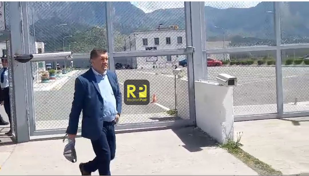 Amnistia/ Ish-kryebashkiaku i Lezhës, Fran Frrokaj lirohet nga burgu i Reçit…