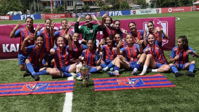 Kampionati i vajzave U-17/ Vllaznia shpallet ekipi kampion për sezonin…